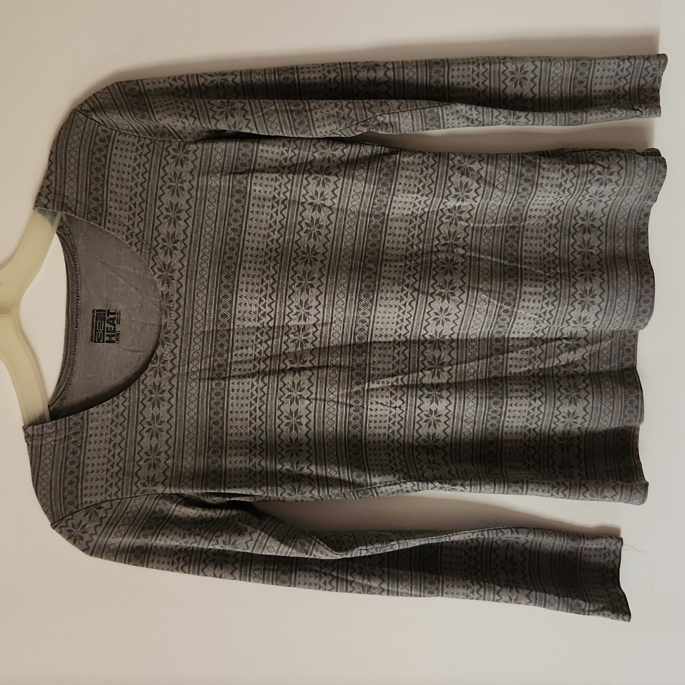 32 Degrees Heat M Long Sleeved Gray Tee